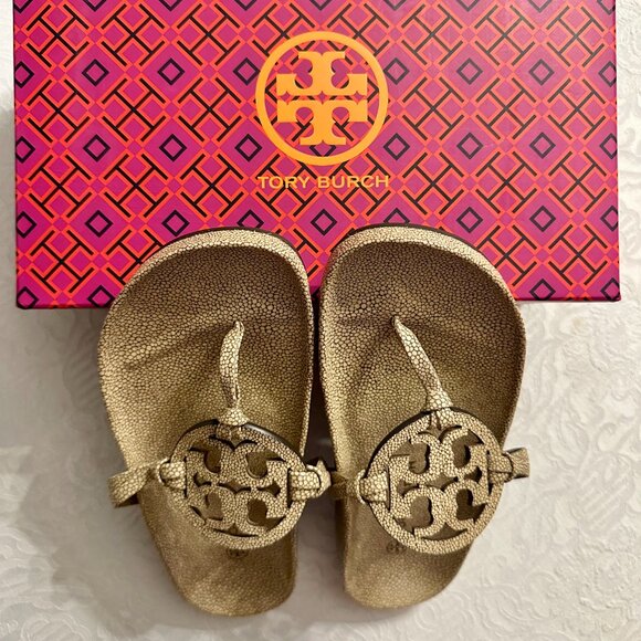 Tory Burch Miller Cloud leather sandals in sand gold stingray pattern, size 7 - Picture 2 of 4